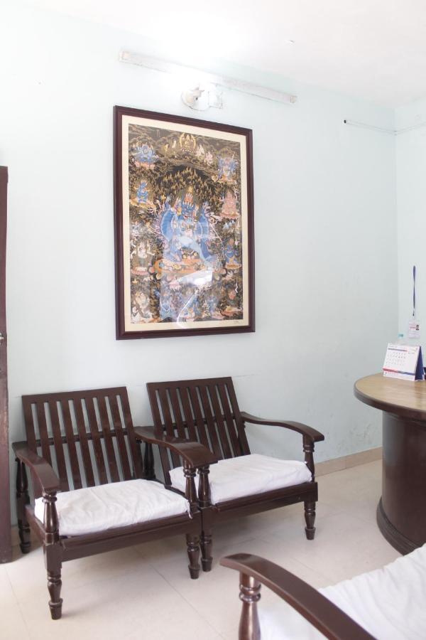 Pushpa Guest House Ποκάρα Εξωτερικό φωτογραφία
