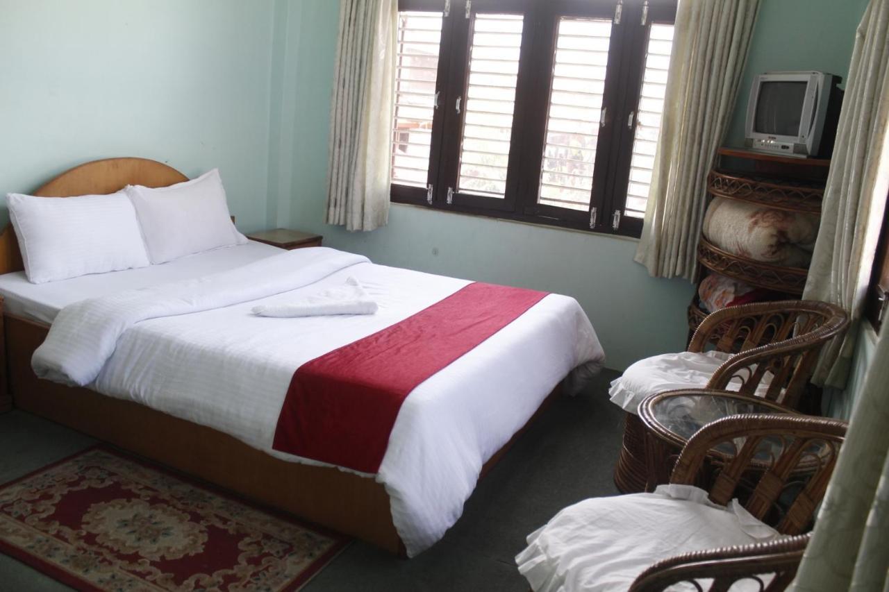 Pushpa Guest House Ποκάρα Εξωτερικό φωτογραφία